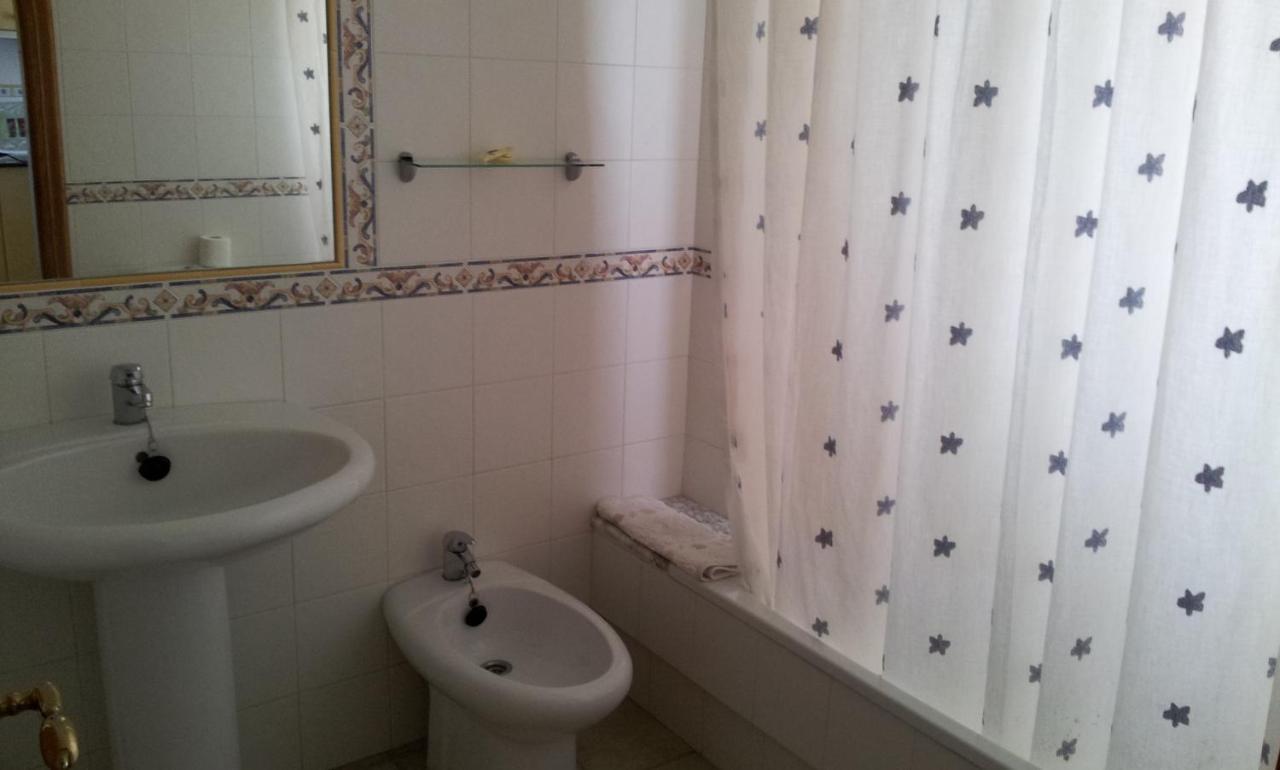 Apartamentos Coral Do Mar II Portonovo Esterno foto