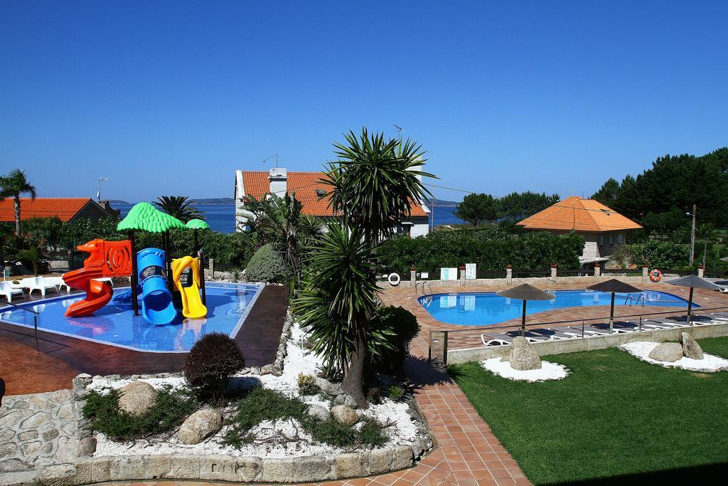 Apartamentos Coral Do Mar II Portonovo Esterno foto