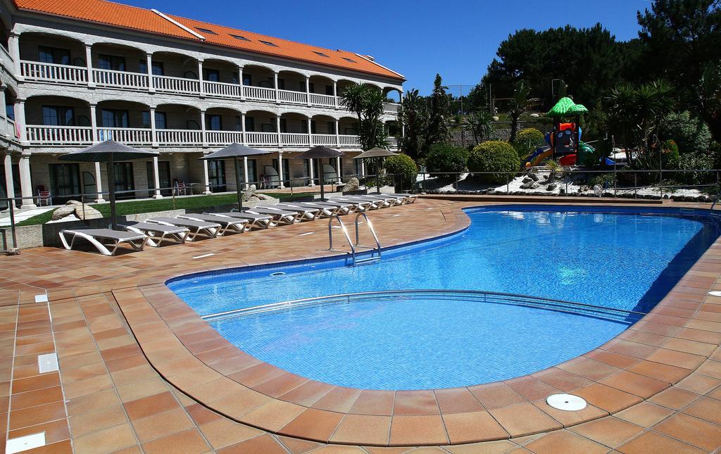 Apartamentos Coral Do Mar II Portonovo Esterno foto