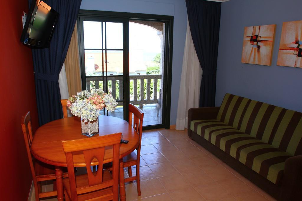 Apartamentos Coral Do Mar II Portonovo Esterno foto