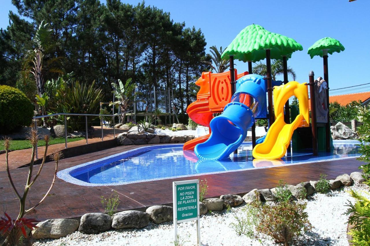 Apartamentos Coral Do Mar II Portonovo Esterno foto